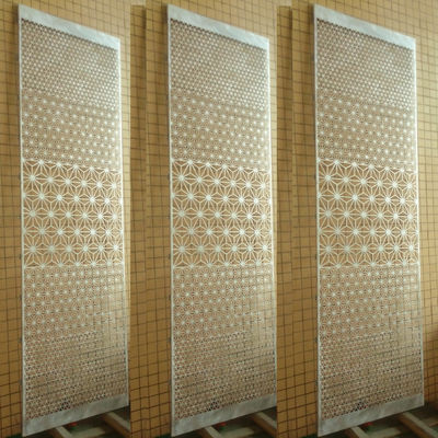 Bảng phủ tường rèm nhôm lỗ cho trang trí màn hình xây dựng