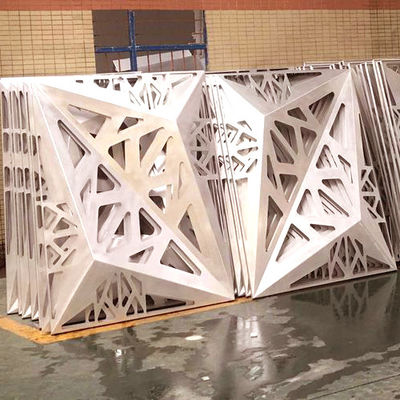 Các tấm lớp phủ nhôm 3D đốm để trang trí mặt tiền tòa nhà kiểu dáng